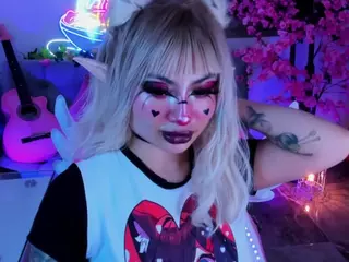 Jun Lee's Live Sex Cam Show