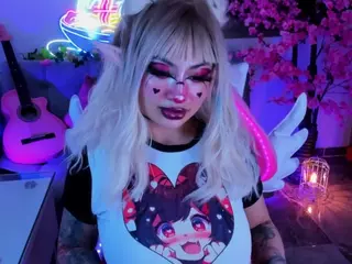 Jun Lee's Live Sex Cam Show