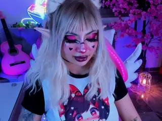 Jun Lee's Live Sex Cam Show