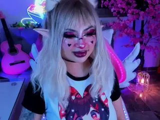 Jun Lee's Live Sex Cam Show