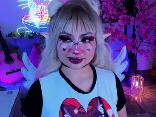 Jun Lee's Live Sex Cam Show
