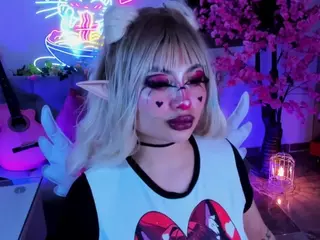 Jun Lee's Live Sex Cam Show