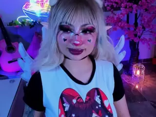 Jun Lee's Live Sex Cam Show
