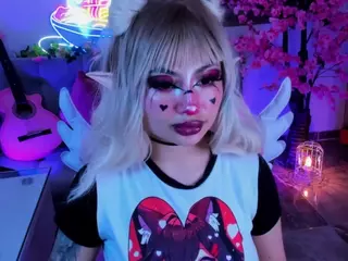 Jun Lee's Live Sex Cam Show