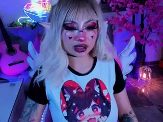 Jun Lee's Live Sex Cam Show
