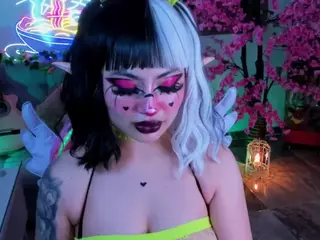 Jun Lee's Live Sex Cam Show