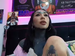 Demongirltattoo's Live Sex Cam Show