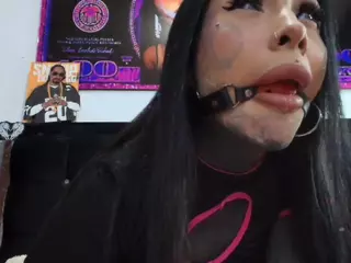 Demongirltattoo's Live Sex Cam Show