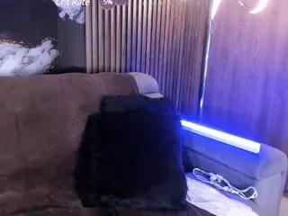 anthoneladoll's Live Sex Cam Show