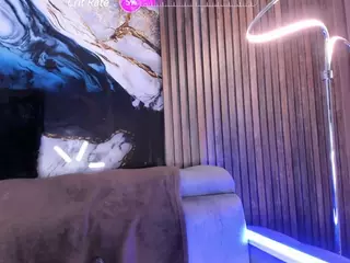 anthoneladoll's Live Sex Cam Show