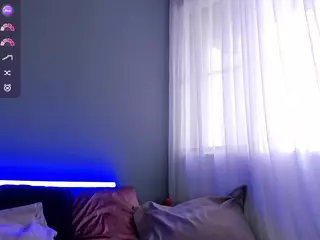 mollyybloom's Live Sex Cam Show