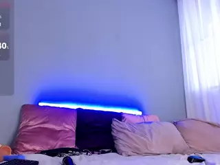 mollyybloom's Live Sex Cam Show