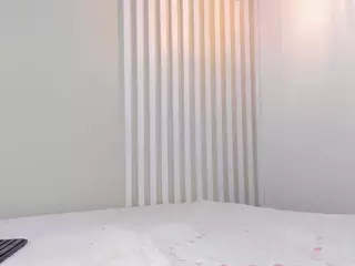 Bad girl's Live Sex Cam Show