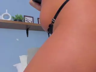 Bad girl's Live Sex Cam Show