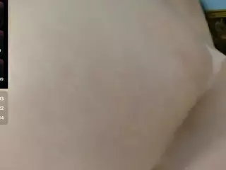 arianacruz69's Live Sex Cam Show