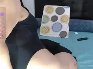 ALEXASWEET's Live Sex Cam Show