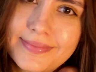 Live cam show with Allison Palmer