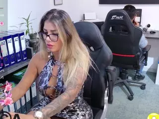 Amy Honney's Live Sex Cam Show