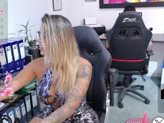Amy Honney's Live Sex Cam Show