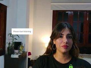 Live cam show with Amy Honney
