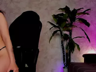 emma7's Live Sex Cam Show