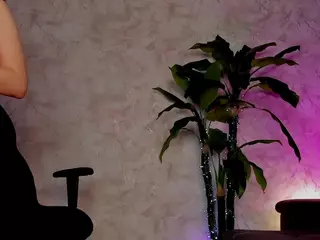 emma7's Live Sex Cam Show