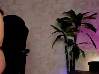 emma7's Live Sex Cam Show