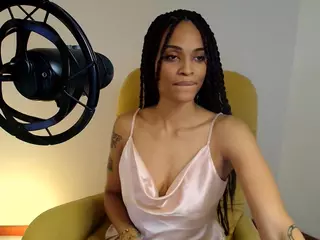 Goddess Tiara Mace's Live Sex Cam Show