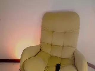 Goddess Tiara Mace's Live Sex Cam Show