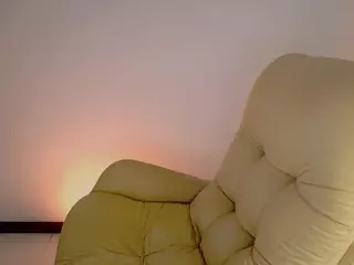 Goddess Tiara Mace's Live Sex Cam Show