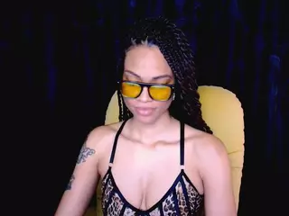 Goddess Tiara Mace's Live Sex Cam Show
