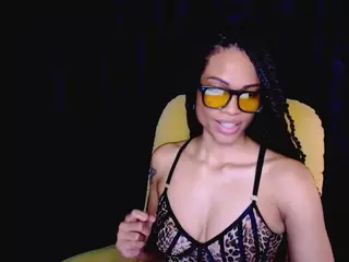Goddess Tiara Mace's Live Sex Cam Show