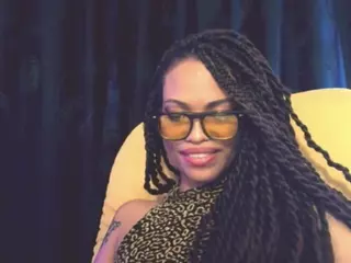 Goddess Tiara Mace's Live Sex Cam Show
