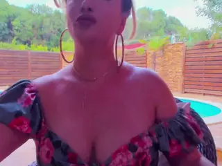 newlisa2018's Live Sex Cam Show