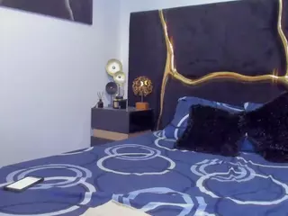 newlisa2018's Live Sex Cam Show