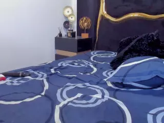 newlisa2018's Live Sex Cam Show