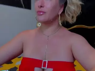 newlisa2018's Live Sex Cam Show
