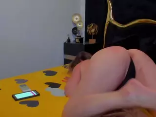 newlisa2018's Live Sex Cam Show