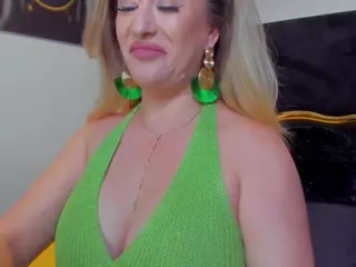 newlisa2018's Live Sex Cam Show