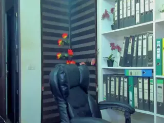 newlisa2018's Live Sex Cam Show