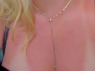newlisa2018's Live Sex Cam Show