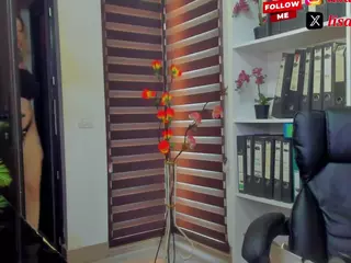 newlisa2018's Live Sex Cam Show