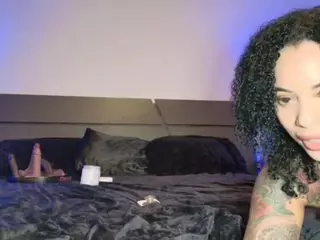Christina Luvv's Live Sex Cam Show
