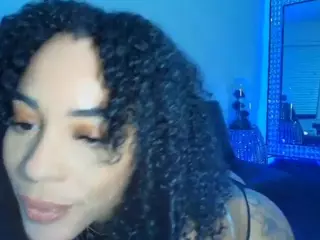 Christina Luvv's Live Sex Cam Show
