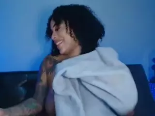 Christina Luvv's Live Sex Cam Show