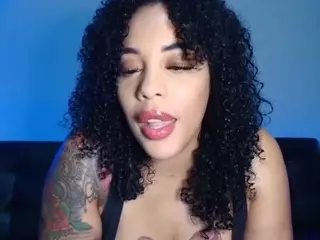 Christina Luvv's Live Sex Cam Show