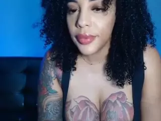 Christina Luvv's Live Sex Cam Show