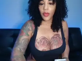 Christina Luvv's Live Sex Cam Show