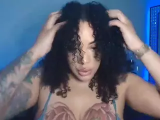 Christina Luvv's Live Sex Cam Show