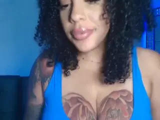 Christina Luvv's Live Sex Cam Show